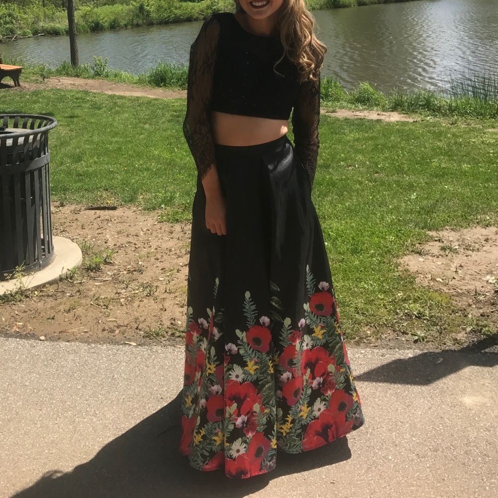 Black Prom Dress